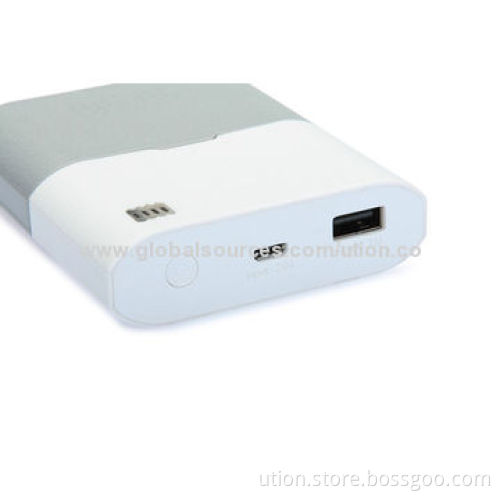 High-capacity 10,400mAh Power Bank for Mobile Phones, with Free Samples and Logo